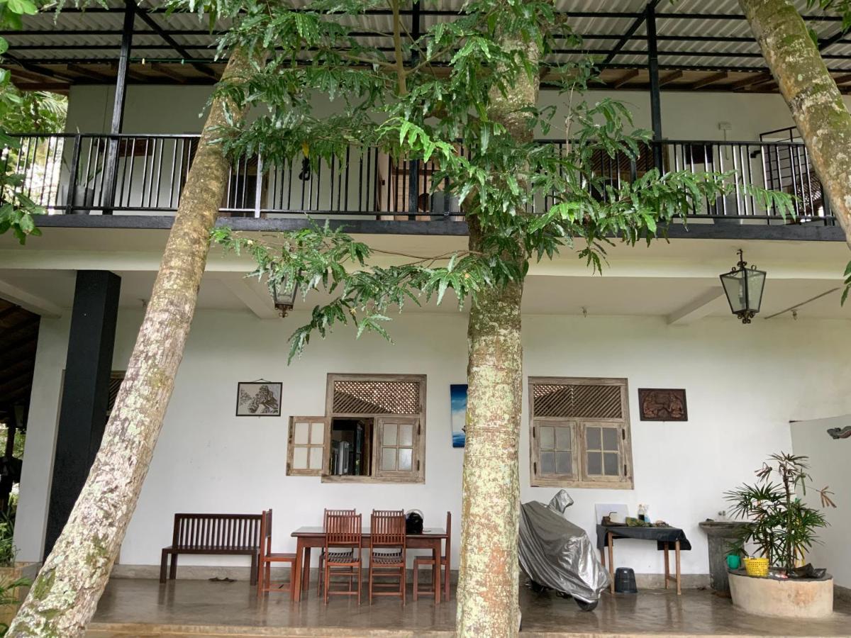 Lali Villa & Fruit Garden Galle Bagian luar foto