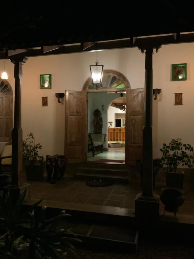Lali Villa & Fruit Garden Galle Bagian luar foto